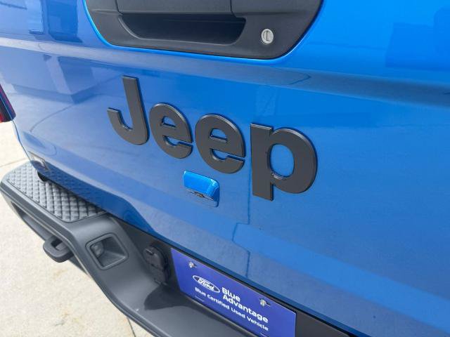 Used 2023 Jeep Gladiator Sport AWD/4WD image 18