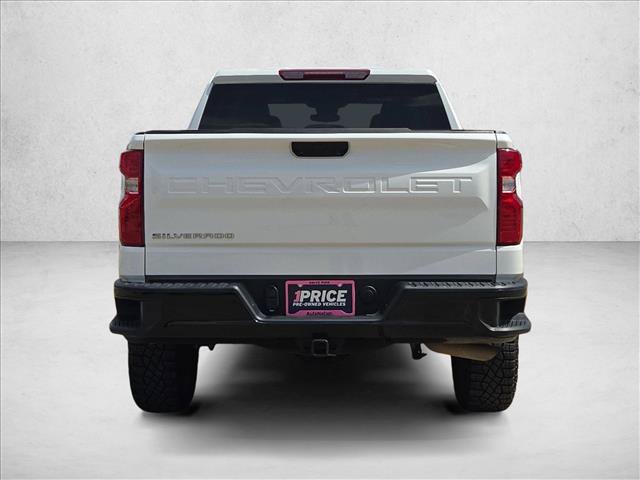 Used 2025 Chevrolet Silverado 1500 Custom Trail Boss AWD/4WD image 6