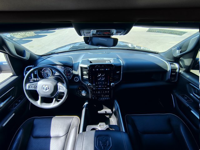 Used 2023 RAM 1500 Laramie AWD/4WD image 2