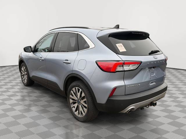 Certified 2022 Ford Escape Titanium w/ Class II Trailer Tow Package AWD/4WD image 12