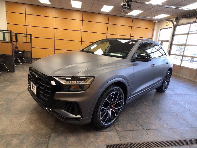 Used 2023 Audi Q8 Premium Plus AWD/4WD image 3