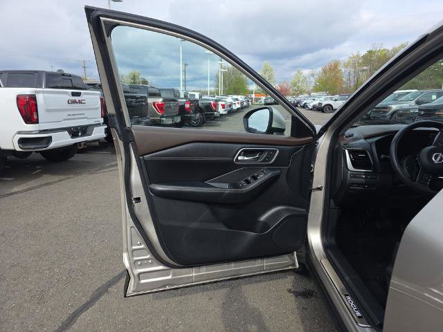 Used 2023 Nissan Rogue Platinum w/ Platinum Premium Package image 20