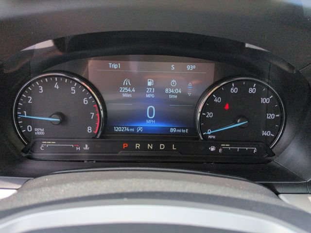 Certified 2021 Ford Explorer XLT w/ Equipment Group 202A RWD image 33