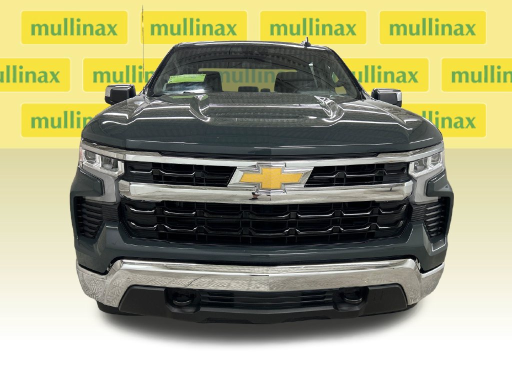 Used 2025 Chevrolet Silverado 1500 LT AWD/4WD image 15