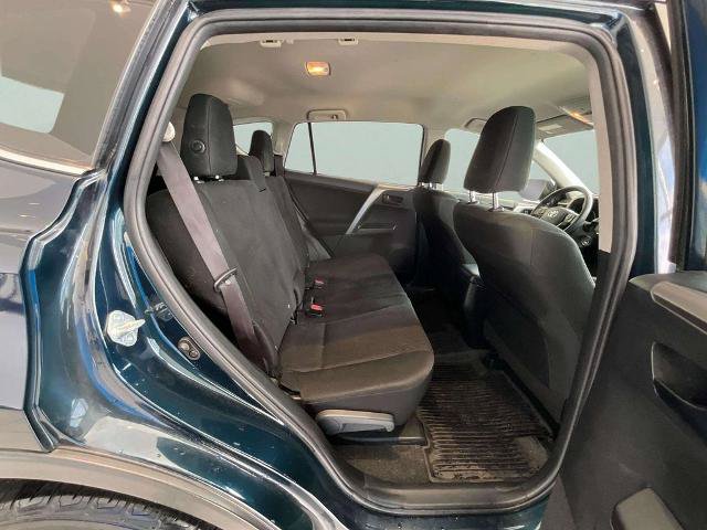 Used 2018 Toyota RAV4 LE w/ All Weather Liner Package AWD/4WD image 22