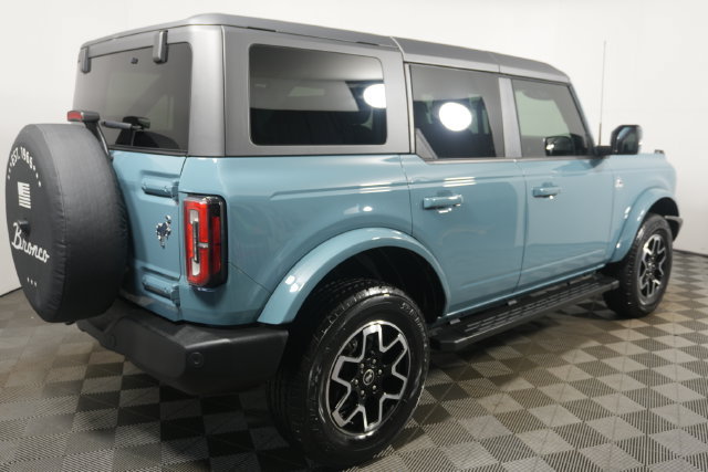 Certified 2023 Ford Bronco Outer Banks AWD/4WD image 3