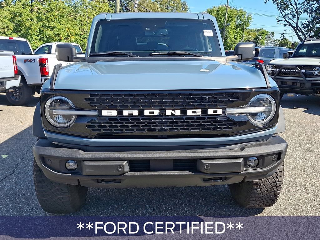 Certified 2022 Ford Bronco Wildtrak AWD/4WD image 2