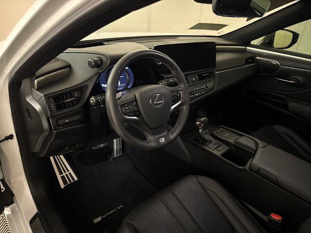Used 2022 Lexus ES 350 F Sport w/ Accessory Package 2 FWD image 6