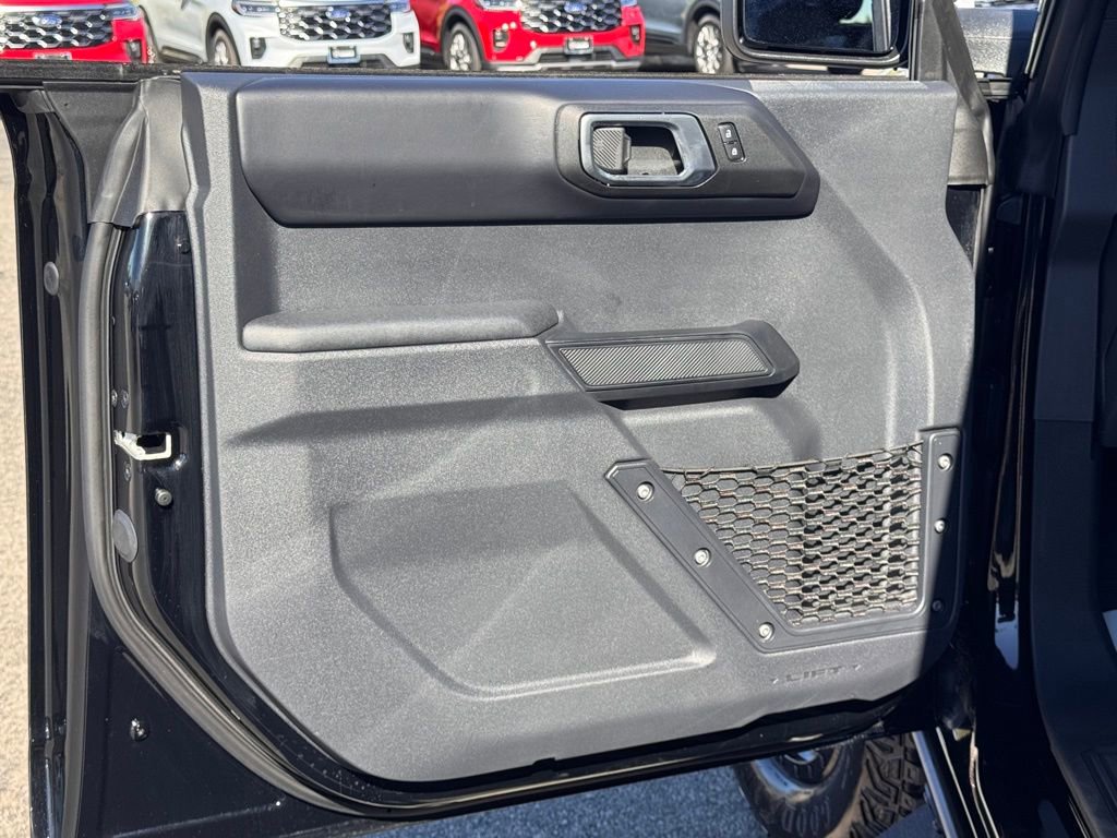 Certified 2025 Ford Bronco Badlands image 15