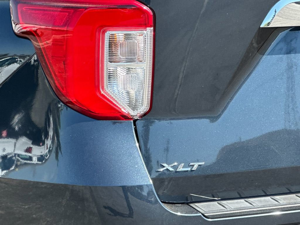 Certified 2023 Ford Explorer XLT w/ Equipment Group 202A image 27