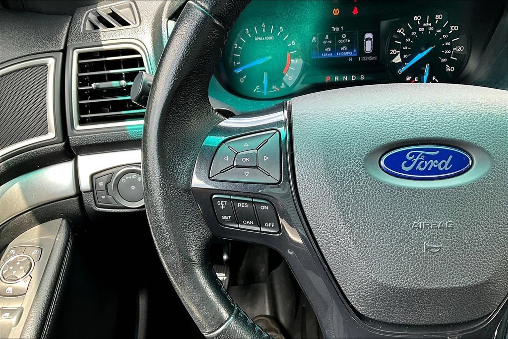 Certified 2017 Ford Explorer XLT AWD/4WD image 12