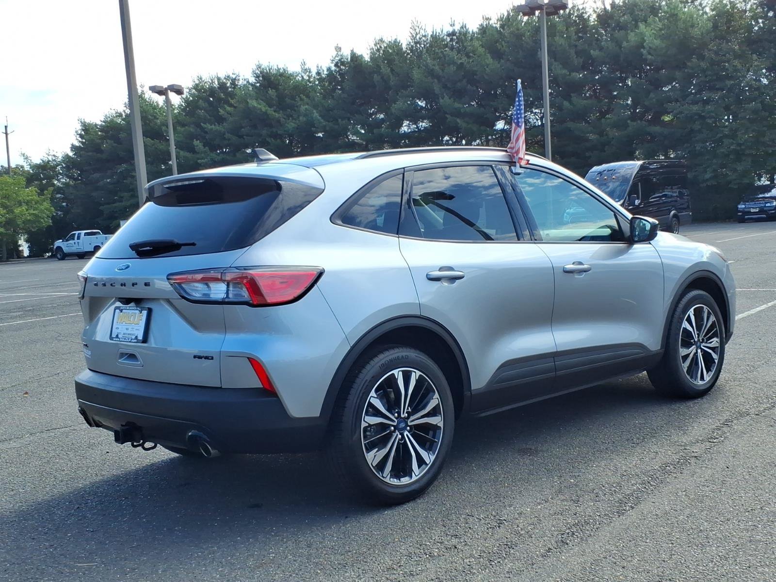 Certified 2022 Ford Escape SEL w/ SEL Stealth AWD Package image 7