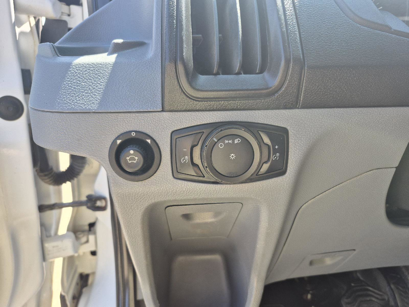 Certified 2019 Ford Transit 350 XL image 11