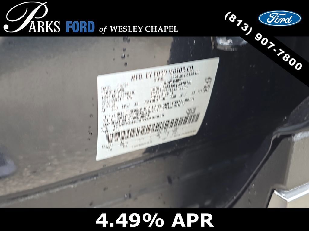 Certified 2024 Ford Explorer Platinum w/ Technology Package AWD/4WD image 34