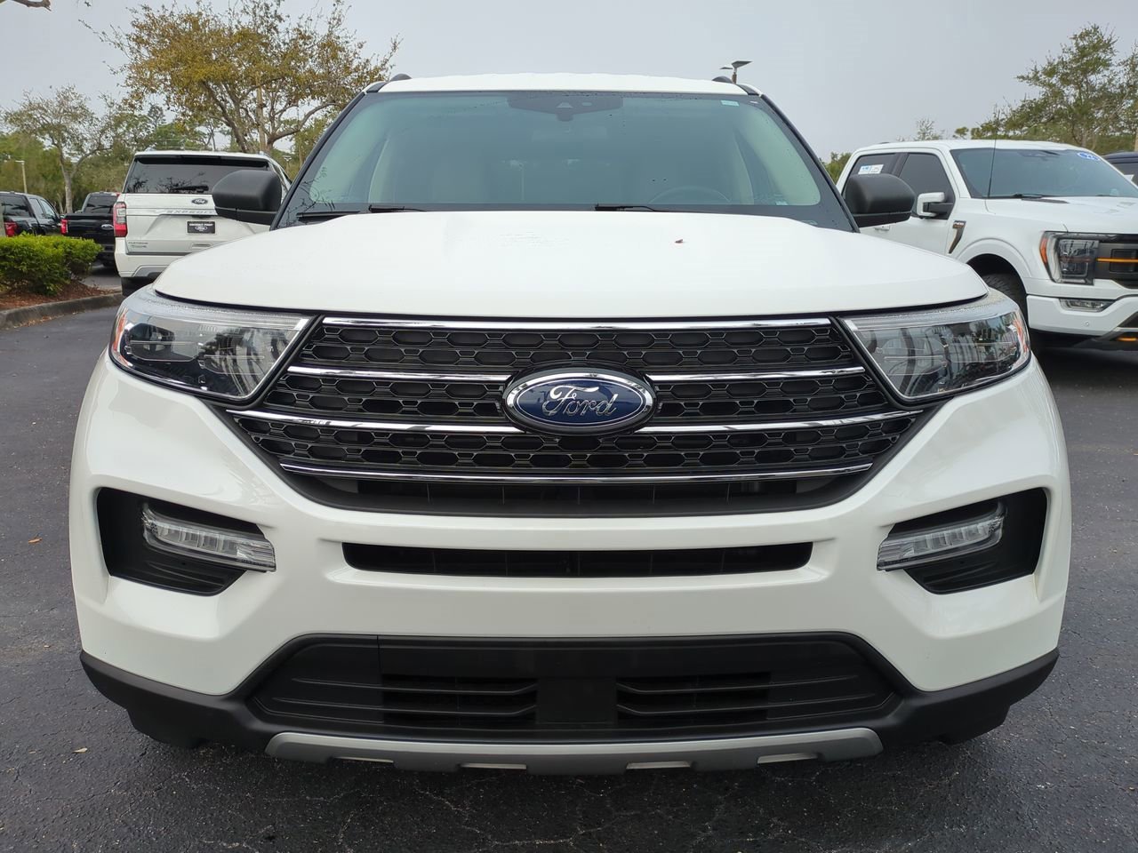 Certified 2020 Ford Explorer XLT w/ Equipment Group 202A image 9