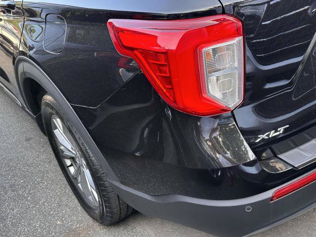 Certified 2023 Ford Explorer XLT w/ Equipment Group 202A AWD/4WD image 5