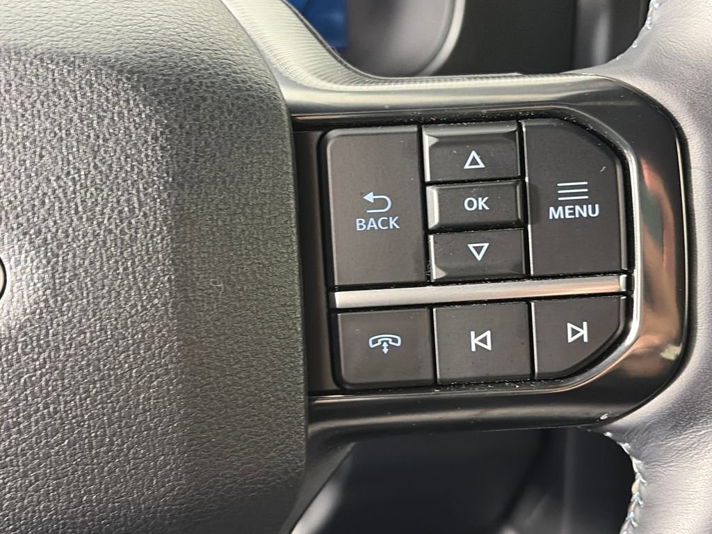 Certified 2025 Ford F350 Platinum AWD/4WD image 18