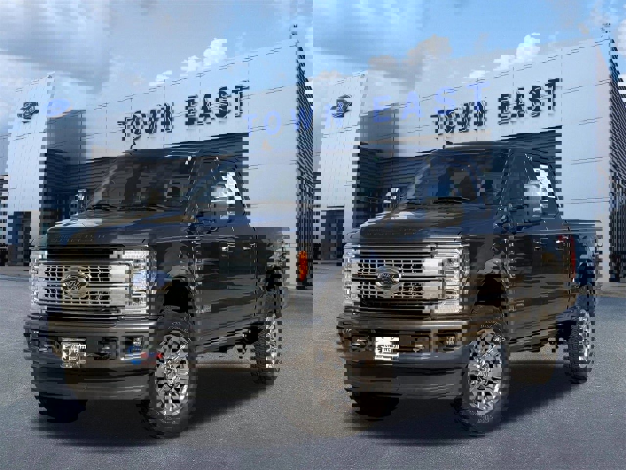 Certified 2019 Ford F250 Platinum w/ Platinum Ultimate Package