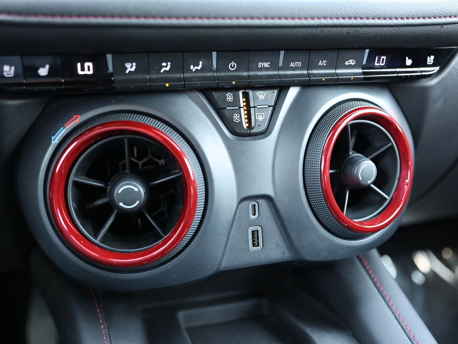 Used 2023 Chevrolet Blazer RS w/ Driver Confidence II Package image 28