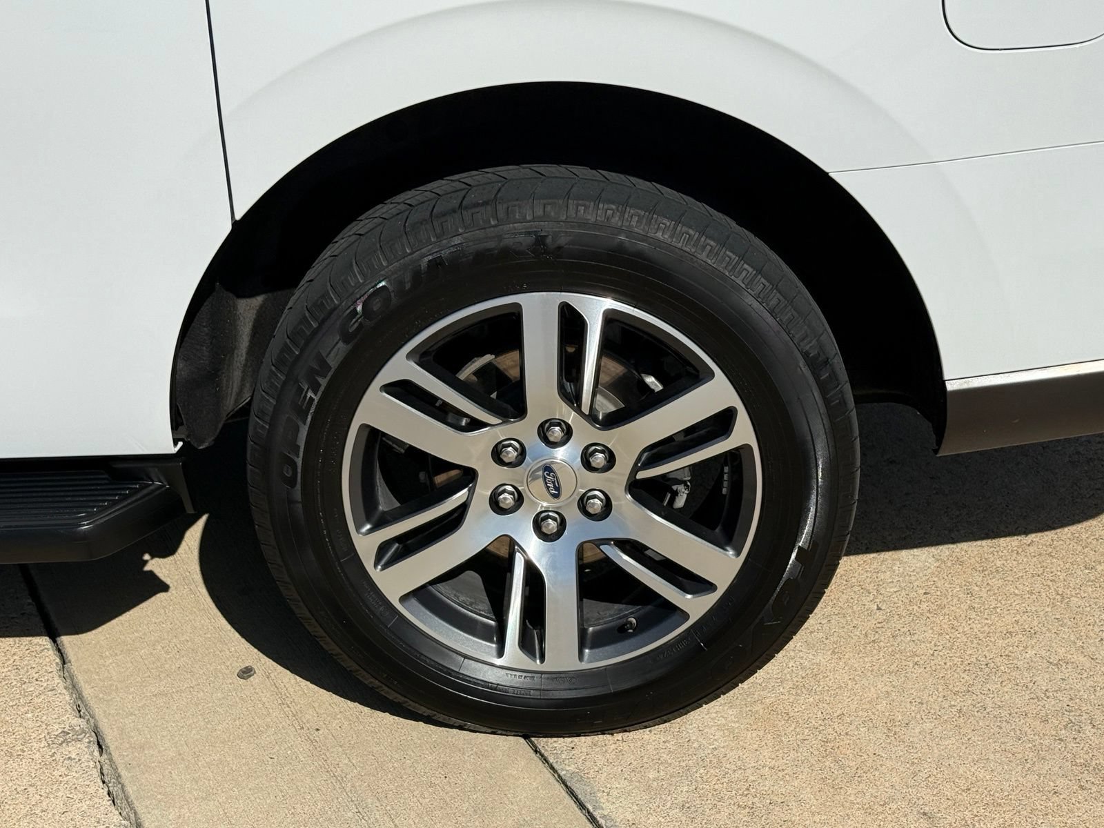 Certified 2024 Ford Expedition Max Limited AWD/4WD image 9