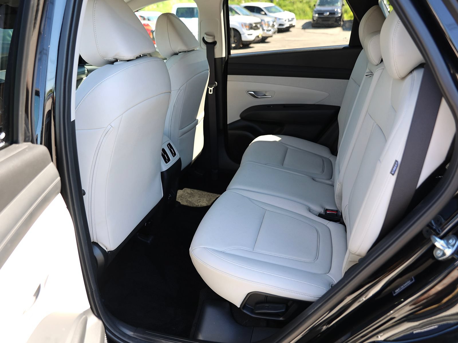 Used 2025 Hyundai Tucson SEL AWD/4WD image 22