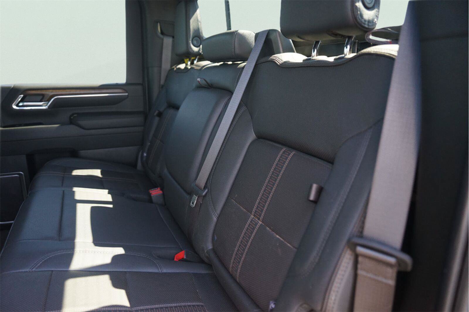 Used 2024 Chevrolet Silverado 3500 High Country w/ High Country Premium Package AWD/4WD image 14