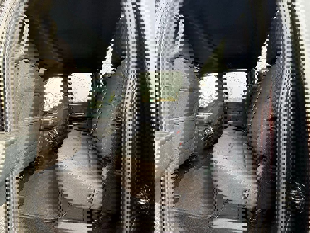 Certified 2022 Ford F150 XLT w/ Equipment Group 302A High image 10