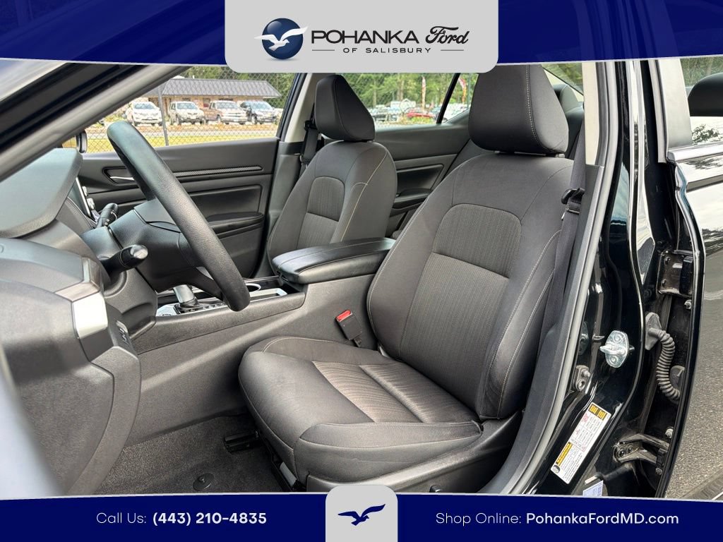 Used 2024 Nissan Altima 2.5 SV FWD image 18