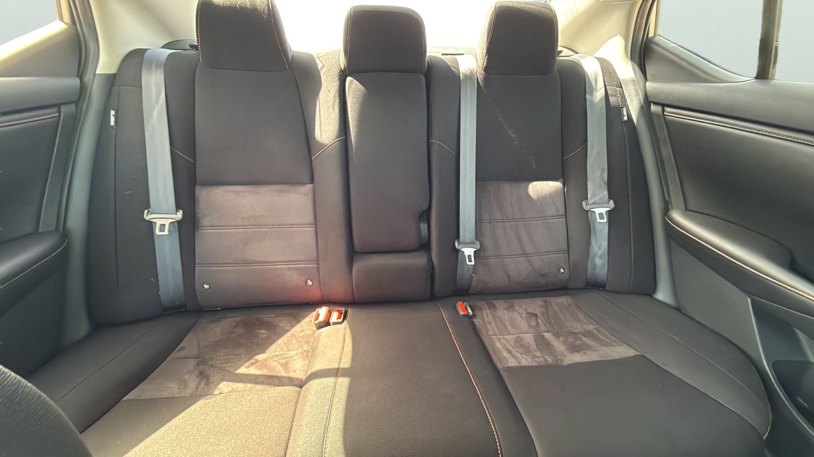 Used 2023 Nissan Sentra SR FWD image 23
