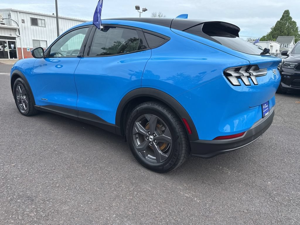 Certified 2022 Ford Mustang Mach-E Select AWD/4WD image 7