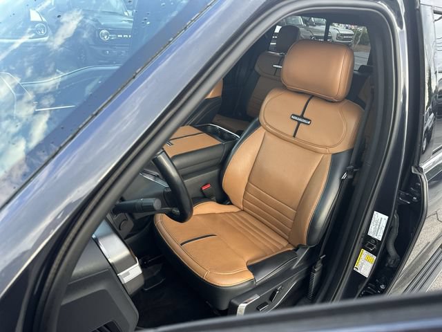Certified 2022 Ford F150 Platinum w/ Bed Utility Package AWD/4WD image 12