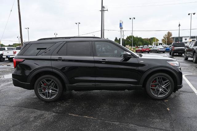 Certified 2025 Ford Explorer ST-Line w/ ST-Line Street Pack AWD/4WD image 8