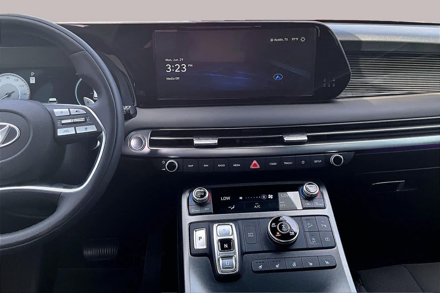 Used 2025 Hyundai Palisade Calligraphy AWD/4WD image 9