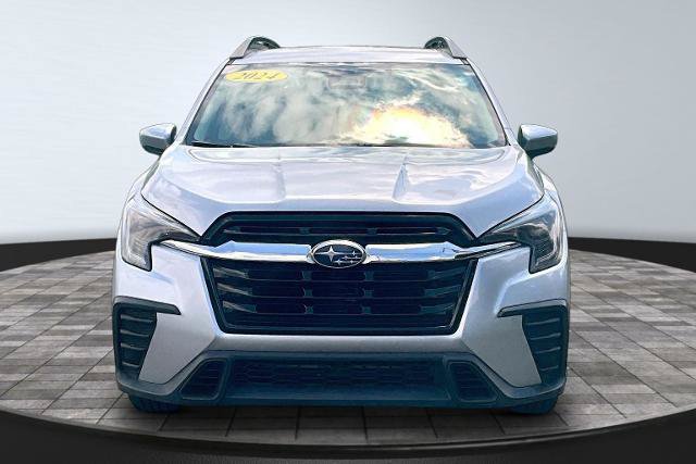Used 2024 Subaru Ascent Premium AWD/4WD image 3