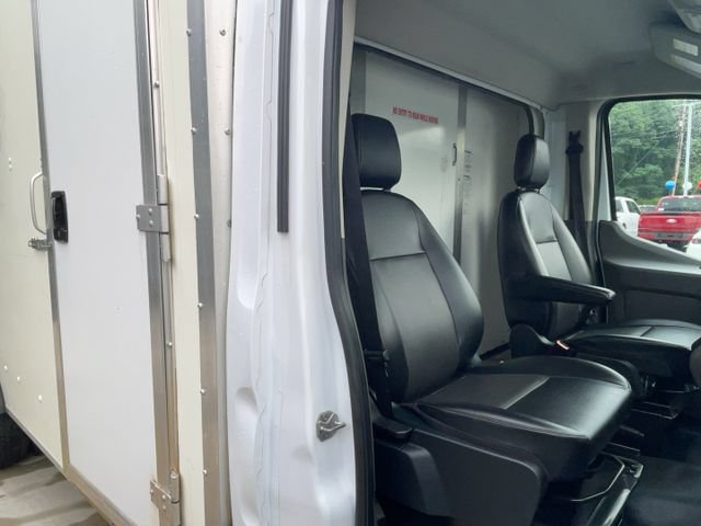 Certified 2022 Ford Transit 350 DRW RWD image 28