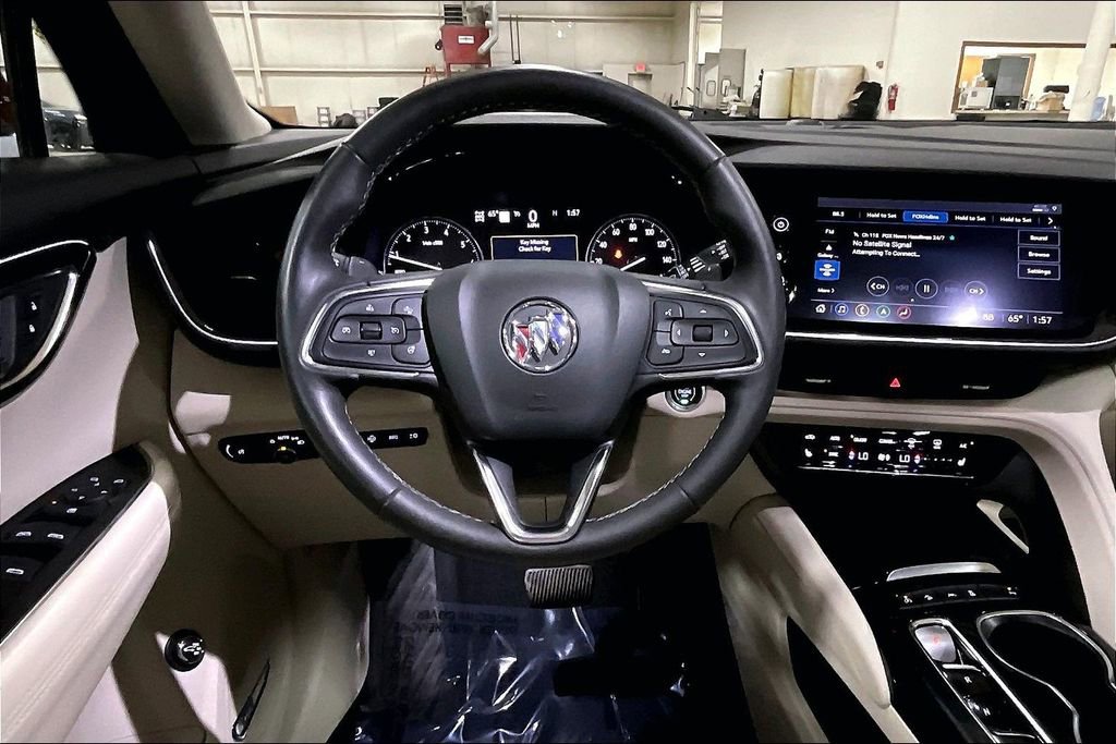 Used 2021 Buick Envision Essence w/ Technology Package I AWD/4WD image 5