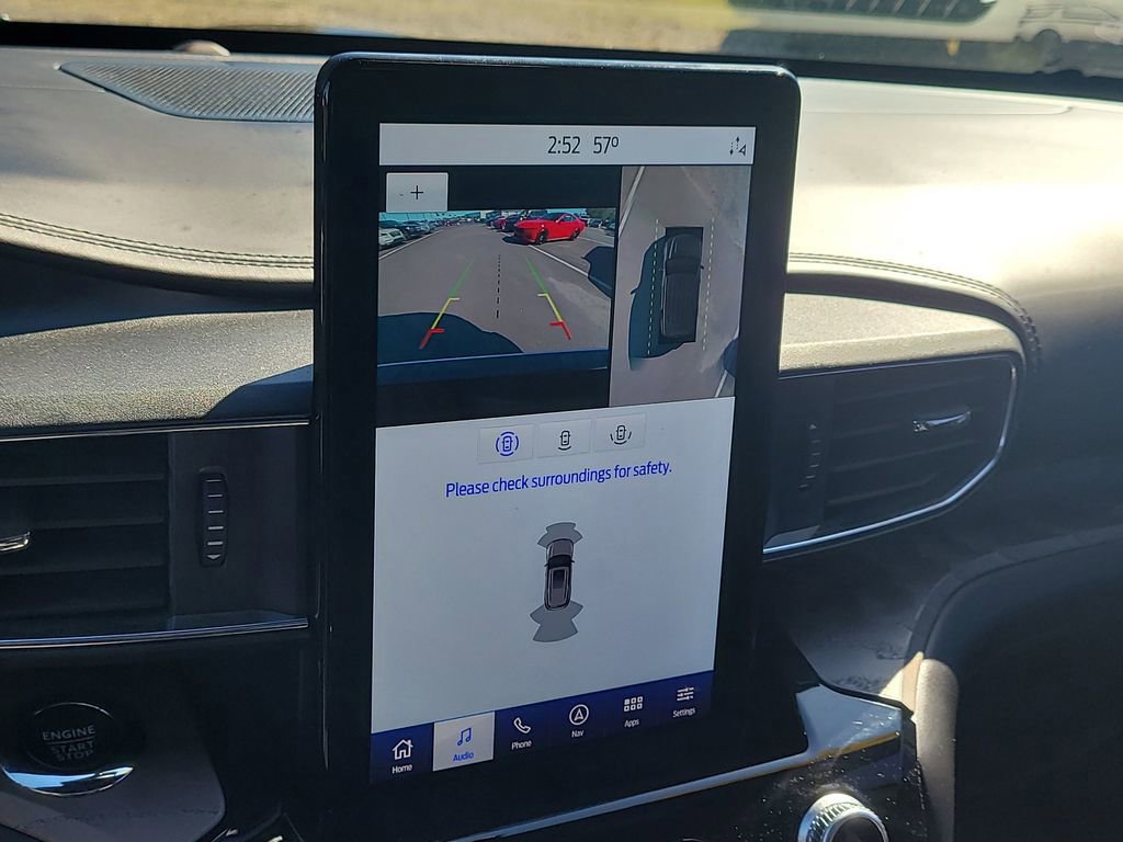 Certified 2022 Ford Explorer Platinum w/ Equipment Group 601A image 26