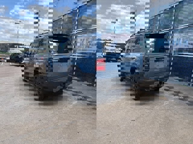 Used 2025 Toyota Land Cruiser image 5