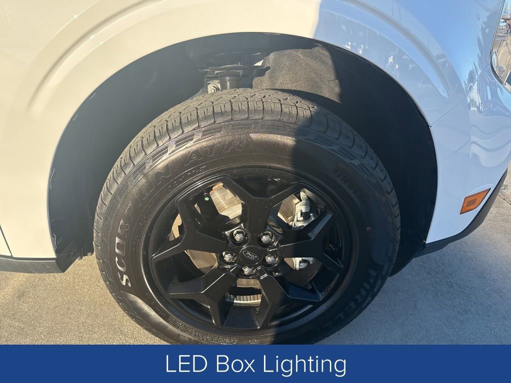 Certified 2024 Ford Maverick XLT w/ XLT Luxury Package image 7