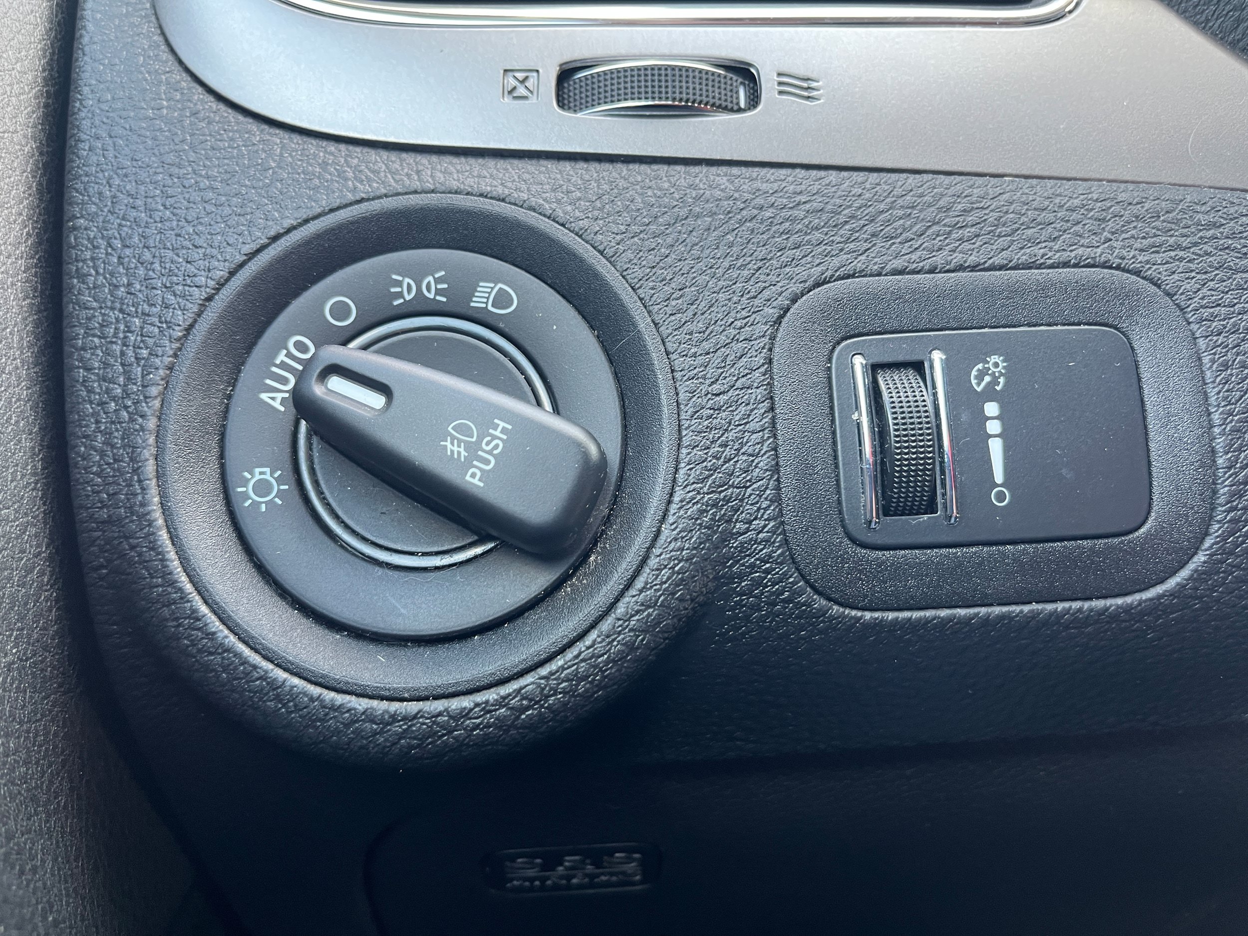 Used 2017 Dodge Journey Crossroad w/ Popular Equipment Group AWD/4WD image 19
