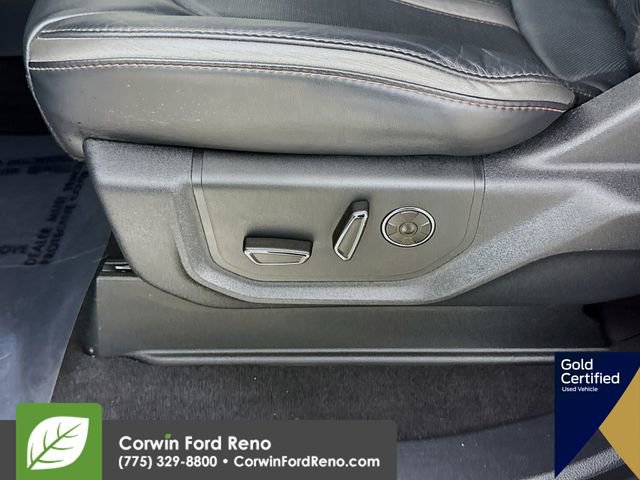 Certified 2022 Ford F450 Platinum w/ FX4 Off-Road Package image 24