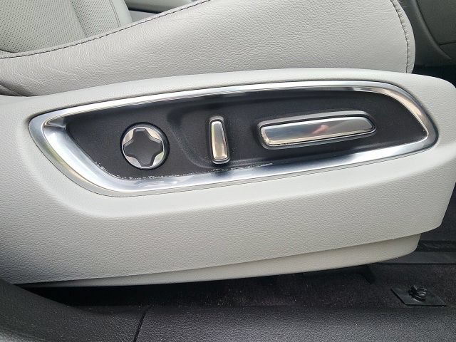 Used 2020 Acura MDX FWD w/ Technology Package image 14