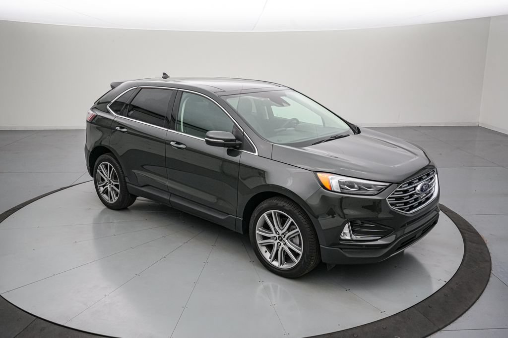 Certified 2024 Ford Edge Titanium w/ Equipment Group 301A AWD/4WD image 2