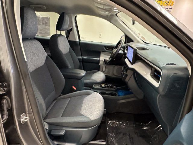 Certified 2025 Ford Maverick XLT w/ XLT Luxury Package AWD/4WD image 5