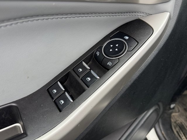 Certified 2023 Ford Explorer XLT w/ Equipment Group 202A image 21