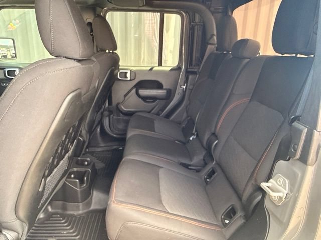 Used 2023 Jeep Gladiator Mojave w/ Trailer Tow Package AWD/4WD image 8