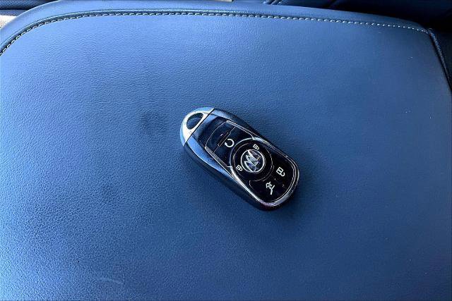 Used 2022 Buick Enclave Premium w/ Experience Buick Package image 16