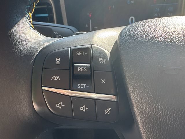 Certified 2025 Ford Maverick Lobo AWD/4WD image 30