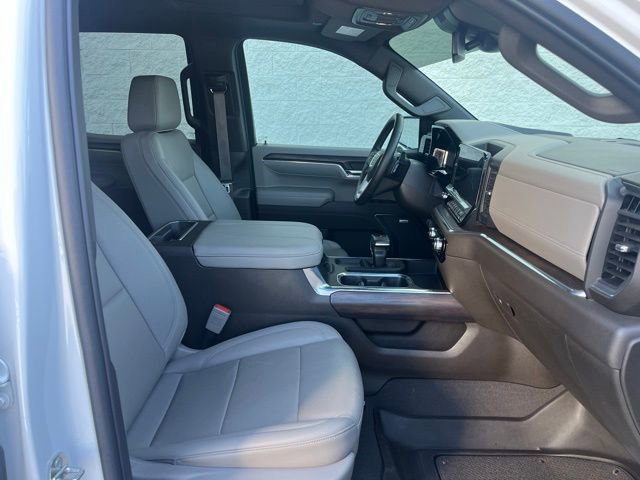 Used 2023 GMC Sierra 1500 SLT w/ SLT Premium Plus Package image 11