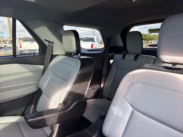 Certified 2021 Ford Explorer XLT w/ Equipment Group 202A AWD/4WD image 33